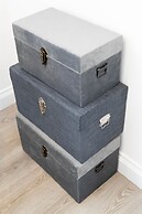 The Avenue Apartments