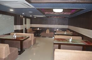 Hotel Rajeev Regency