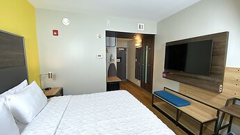 Tru by Hilton Manassas