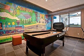 Tru by Hilton Manassas