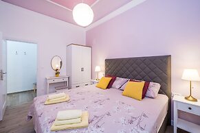 Old Town Apartment Near Stradun