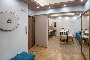 Stunning Apt near Acropolis Museum by GHH