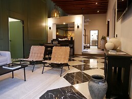 Hotel Hostal El Farol