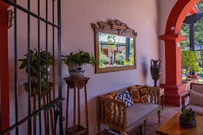 Hotel Hostal El Farol