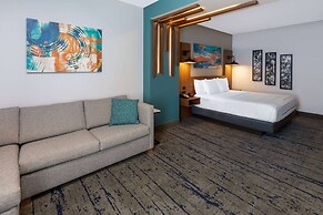 La Quinta Inn & Suites by Wyndham Dallas - Frisco Stadium