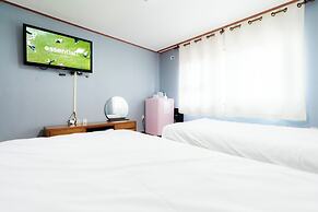 EQ Stay Hotel