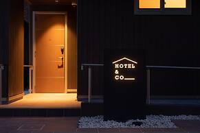 Hotel&co