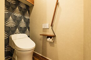 Grand Base Shianbashi