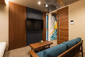 Grand Base Shianbashi