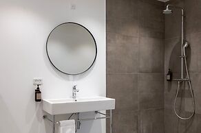 The Lakes apartments by Daniel&Jacob’s