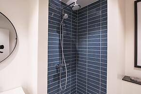 The Lakes apartments by Daniel&Jacob’s