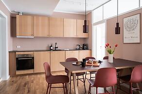 The Lakes apartments by Daniel&Jacob’s