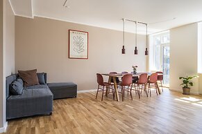 The Lakes apartments by Daniel&Jacob’s