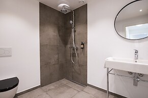 The Lakes apartments by Daniel&Jacob’s