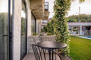 Cemal Alacati Butik Hotel