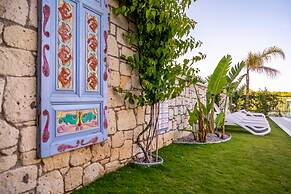 Cemal Alacati Butik Hotel