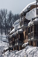 Oakridge Hotel & Spa