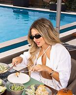 Oakridge Hotel & Spa