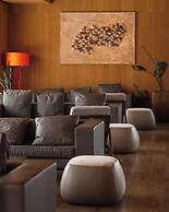 Oakridge Hotel & Spa
