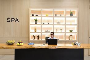 Oakridge Hotel & Spa