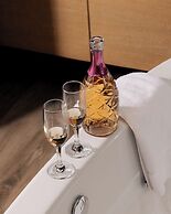 Oakridge Hotel & Spa