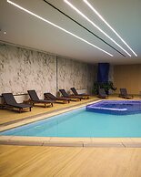 Oakridge Hotel & Spa