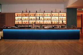 Oakridge Hotel & Spa