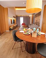 Oakridge Hotel & Spa