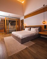 Oakridge Hotel & Spa