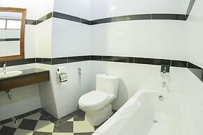 Kampong Thom Palace Hotel