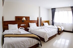 Kampong Thom Palace Hotel