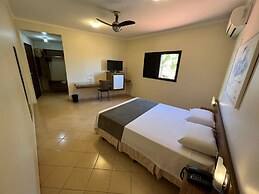 Premier Garden Hotel