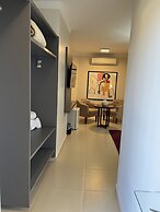 Premier Garden Hotel