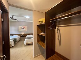 Premier Garden Hotel