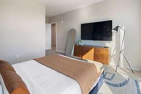 Luxury Furnished Apartments by Hyatus Downtown at Yale