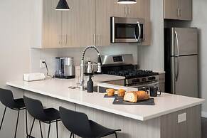 Luxury Furnished Apartments by Hyatus Downtown at Yale