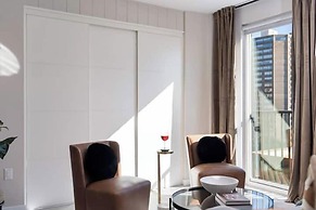 Luxury Furnished Apartments by Hyatus Downtown at Yale