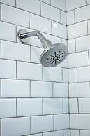 Luxury Furnished Apartments by Hyatus Downtown at Yale