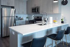 Luxury Furnished Apartments by Hyatus Downtown at Yale