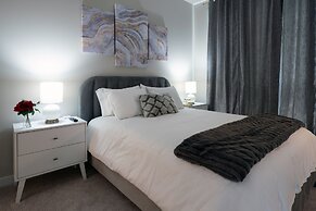 Luxury Furnished Apartments by Hyatus Downtown at Yale