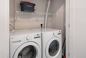 Luxury Furnished Apartments by Hyatus Downtown at Yale