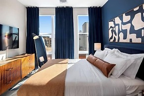 Luxury Furnished Apartments by Hyatus Downtown at Yale