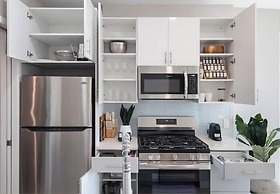 Luxury Furnished Apartments by Hyatus Downtown at Yale