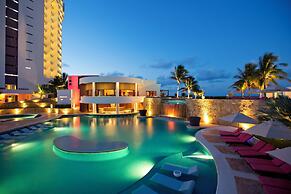 Krystal Grand Cancun All Inclusive