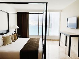 Krystal Grand Cancun All Inclusive