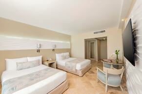 Krystal Grand Cancun All Inclusive