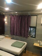 Oriental Pearl Hostel