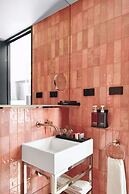 Quincy Hotel Melbourne