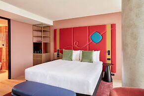 Quincy Hotel Melbourne