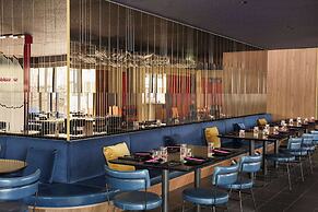 Quincy Hotel Melbourne